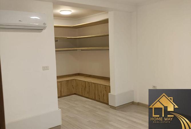 8097848 - Property Image 3