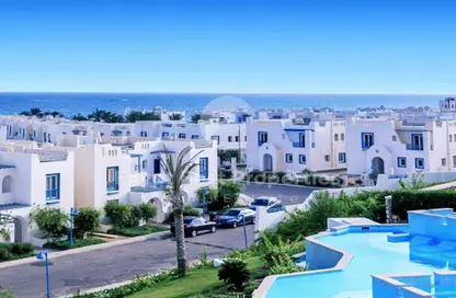 شاليه - 3 غرف نوم - 2 حمامات للبيع في ماونتن فيو راس الحكمة - راس الحكمة - الساحل الشمالي