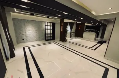 Apartment - 2 Bedrooms - 1 Bathroom for sale in Mohammed Fahmi Al Mahdar St. - 1st Zone - Nasr City - Cairo