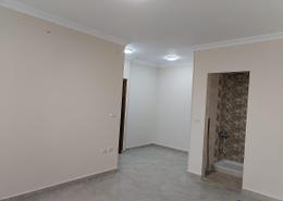 شقة - 3 غرف نوم - 2 حمامات for للايجار in الحي السادس عشر - الشيخ زايد - الجيزة