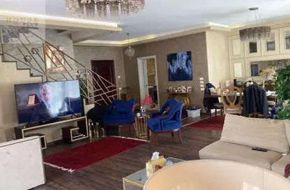 Duplex - 3 Bedrooms - 4 Bathrooms for sale in Casa - Sheikh Zayed Compounds - Sheikh Zayed City - Giza