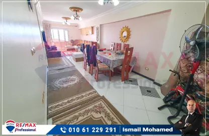 Apartment - 3 Bedrooms - 2 Bathrooms for sale in Al Dawly Al Gadid Road - Moharam Bek - Hay Sharq - Alexandria