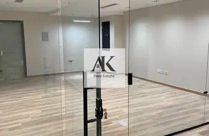 Office Space - Studio - 1 Bathroom for rent in Hyde Park Business District Mall - South Teseen St. - The 5th Settlement - New Cairo City - Cairo