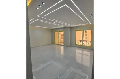 Apartment - 3 Bedrooms - 2 Bathrooms for sale in Al Khamayel city - Sheikh Zayed Compounds - Sheikh Zayed City - Giza