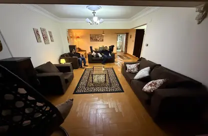 شقة - 2 غرف نوم - 1 حمام للايجار في شارع نهرو - روكسي - مصر الجديدة - القاهرة