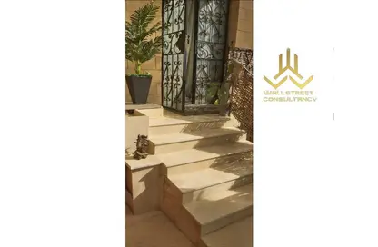 Apartment - 3 Bedrooms - 2 Bathrooms for sale in Talaat Harb Axis - Al Narges - New Cairo City - Cairo