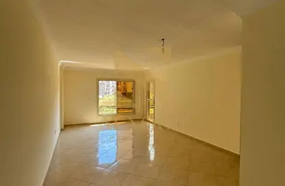 Apartment - 3 Bedrooms - 3 Bathrooms for rent in Dar Misr - 16th District - Sheikh Zayed City - Giza