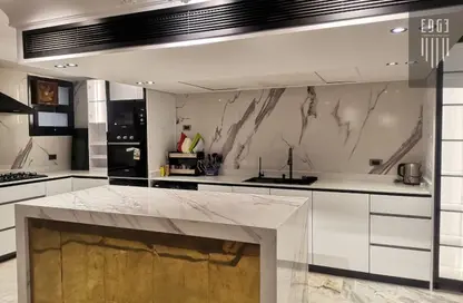 شقة - 2 غرف نوم - 2 حمامات للايجار في ازاد - كمبوندات التجمع الخامس - التجمع الخامس - مدينة القاهرة الجديدة - القاهرة