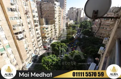 Apartment - 3 Bedrooms - 2 Bathrooms for sale in Ahmed Shawky St. - Bolkly - Hay Sharq - Alexandria