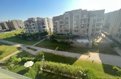 Apartment - 3 Bedrooms - 4 Bathrooms for sale in Palm Hills Village Gate - South Investors Area - New Cairo City - Cairo