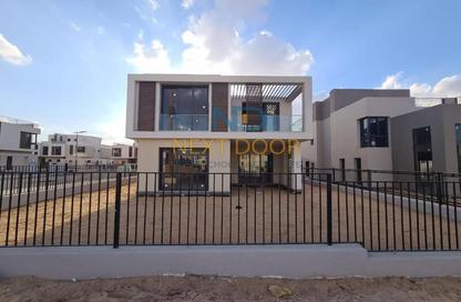 Apartment - 2 Bedrooms - 2 Bathrooms for sale in Sodic East - 6th District - New Heliopolis - Cairo