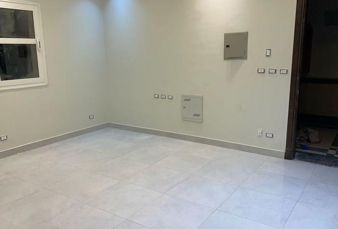 8155833 - Property Image 3