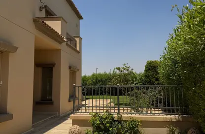 منزل مزدوج - 4 غرف نوم - 3 حمامات للبيع في طريق اب تاون كايرو - الاباجية - حي الخليفة - القاهرة