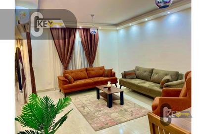 Apartment - 2 Bedrooms - 1 Bathroom for rent in Talaat Mostafa St. - Rehab City Second Phase - Al Rehab - New Cairo City - Cairo