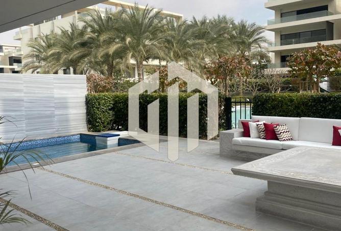 8094870 - Property Image 2
