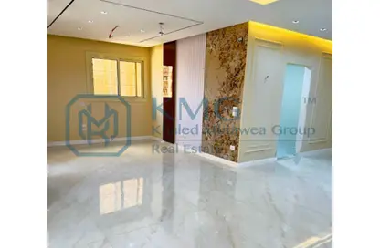 Apartment - 3 Bedrooms - 2 Bathrooms for sale in El Narges Buildings - Al Narges - New Cairo City - Cairo