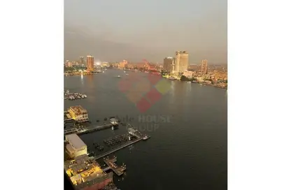 Apartment - 4 Bedrooms - 5 Bathrooms for rent in Nile Corniche St. - Garden City - Cairo