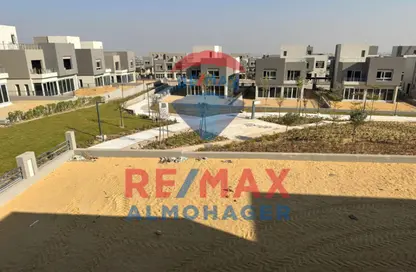 Villa - 4 Bedrooms - 4 Bathrooms for sale in Etapa - Sheikh Zayed Compounds - Sheikh Zayed City - Giza