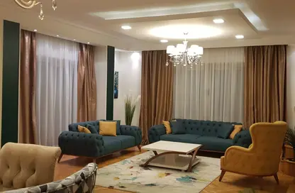 Apartment - 3 Bedrooms - 2 Bathrooms for sale in Abbas Al Akkad St. - 1st Zone - Nasr City - Cairo