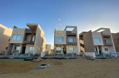 Villa - 4 Bedrooms - 5 Bathrooms for sale in Montania - New Zayed City - Sheikh Zayed City - Giza