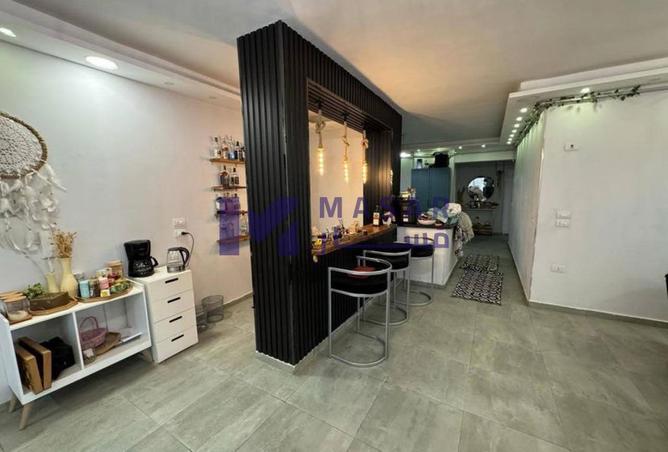 8243788 - Property Image 2