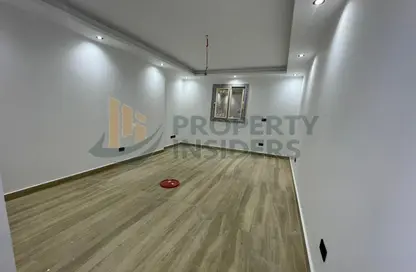 Office Space - Studio - 2 Bathrooms for rent in Al Sadd Al Aali St. - Dokki - Giza