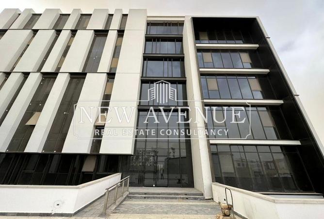 8304438 - Property Image 3