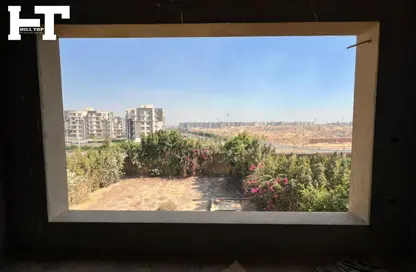 Villa - 6 Bedrooms - 7 Bathrooms for sale in Tara - Sheikh Zayed Compounds - Sheikh Zayed City - Giza