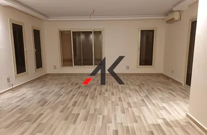 تاون هاوس - 4 غرف نوم - 4 حمامات للايجار في لا نوفا فيستا - المستثمرين الشمالية - مدينة القاهرة الجديدة - القاهرة