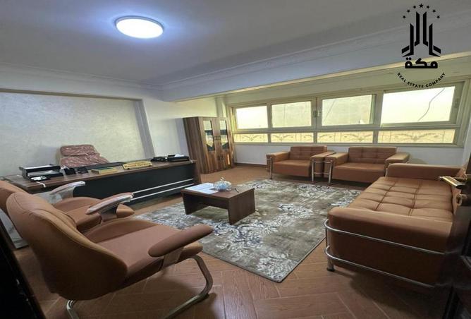 8520492 - Property Image 3