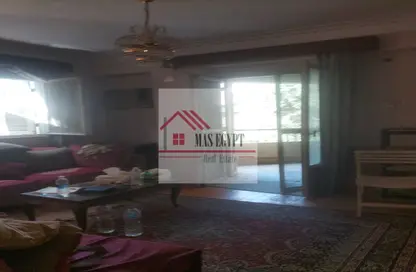 Apartment - 3 Bedrooms - 1 Bathroom for sale in Shehab St. - Mohandessin - Giza
