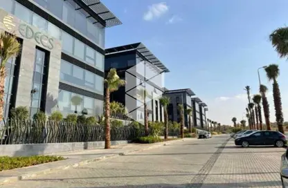 Whole Building - Studio - 7+ Bathrooms for sale in Cairo Business Park - 5th Settlement Compounds - The 5th Settlement - New Cairo City - Cairo
