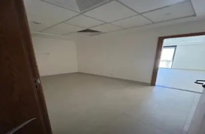 عيادة - استوديو للايجار في اركان بلازا - محور 26 يوليو - الشيخ زايد - الجيزة