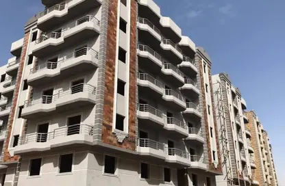 Apartment - 3 Bedrooms - 2 Bathrooms for sale in Sarayat El-Kattameya - El Katameya Compounds - El Katameya - New Cairo City - Cairo
