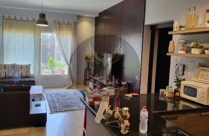 Apartment - 2 Bedrooms - 1 Bathroom for rent in The Village - South Investors Area - New Cairo City - Cairo