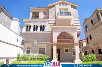 فيلا - 7 غرف نوم - 4 حمامات للبيع في سموحة - حي شرق - الاسكندرية
