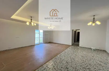 Apartment - 2 Bedrooms - 2 Bathrooms for rent in Garden Residence - New Cairo City - Cairo