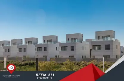 شقة - 2 غرف نوم - 2 حمامات للايجار في كمبوند البروج - كمبوندات الشروق - مدينة الشروق - القاهرة