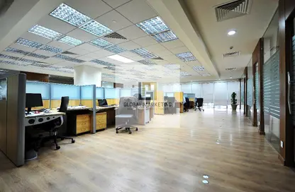 مساحات مكتبية - استوديو - 2 حمامات للايجار في فى90 - شارع التسعين الشمالي - التجمع الخامس - مدينة القاهرة الجديدة - القاهرة