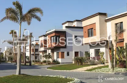 Townhouse - 4 Bedrooms - 4 Bathrooms for sale in Azzar - 5th Settlement Compounds - The 5th Settlement - New Cairo City - Cairo