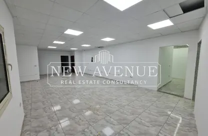 مساحات مكتبية - استوديو - 2 حمامات للايجار في عمارات البنفسج - البنفسج - مدينة القاهرة الجديدة - القاهرة