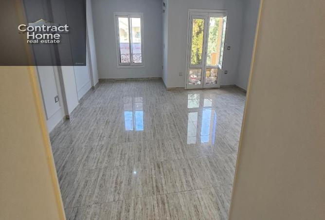 8350212 - Property Image 2