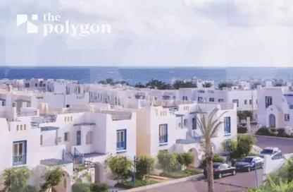 Chalet - 3 Bedrooms - 2 Bathrooms for sale in Mountain View - Ras Al Hekma - North Coast