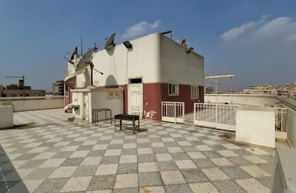 Whole Building - 7+ Bedrooms - 7+ Bathrooms for sale in Nakhla El Motei St. - Triumph Square - El Nozha - Cairo