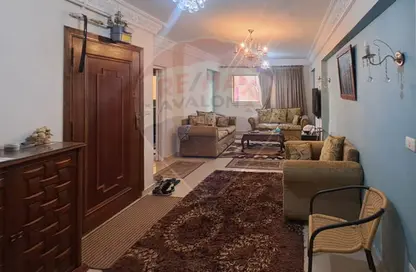 شقة - 3 غرف نوم - 1 حمام للبيع في سموحة - حي شرق - الاسكندرية