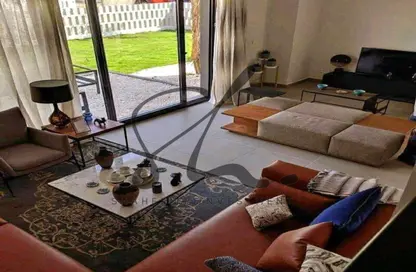 Villa - 4 Bedrooms - 3 Bathrooms for sale in Al Burouj Compound - El Shorouk Compounds - Shorouk City - Cairo