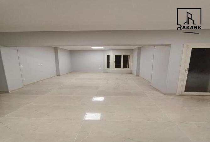 8489002 - Property Image 3