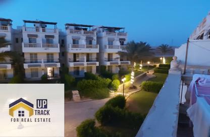 Penthouse - 3 Bedrooms - 2 Bathrooms for sale in Bellagio - Al Ain Al Sokhna - Suez