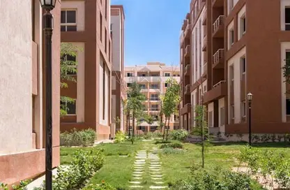 Apartment - 2 Bedrooms - 1 Bathroom for sale in Degla Palms - Al Wahat Road - 6 October City - Giza