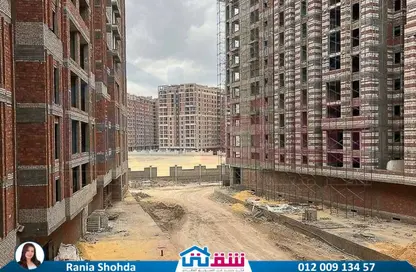 Apartment - 2 Bedrooms - 2 Bathrooms for sale in Muruj - Smouha - Hay Sharq - Alexandria